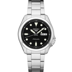 Sleek Black Dial Watch: Perfect for Everyday Wear