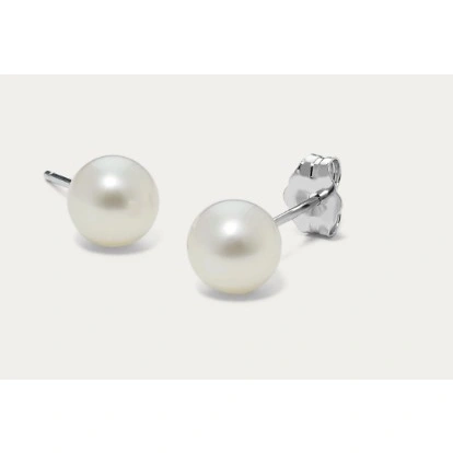 pearl stud v. pearl stud v.