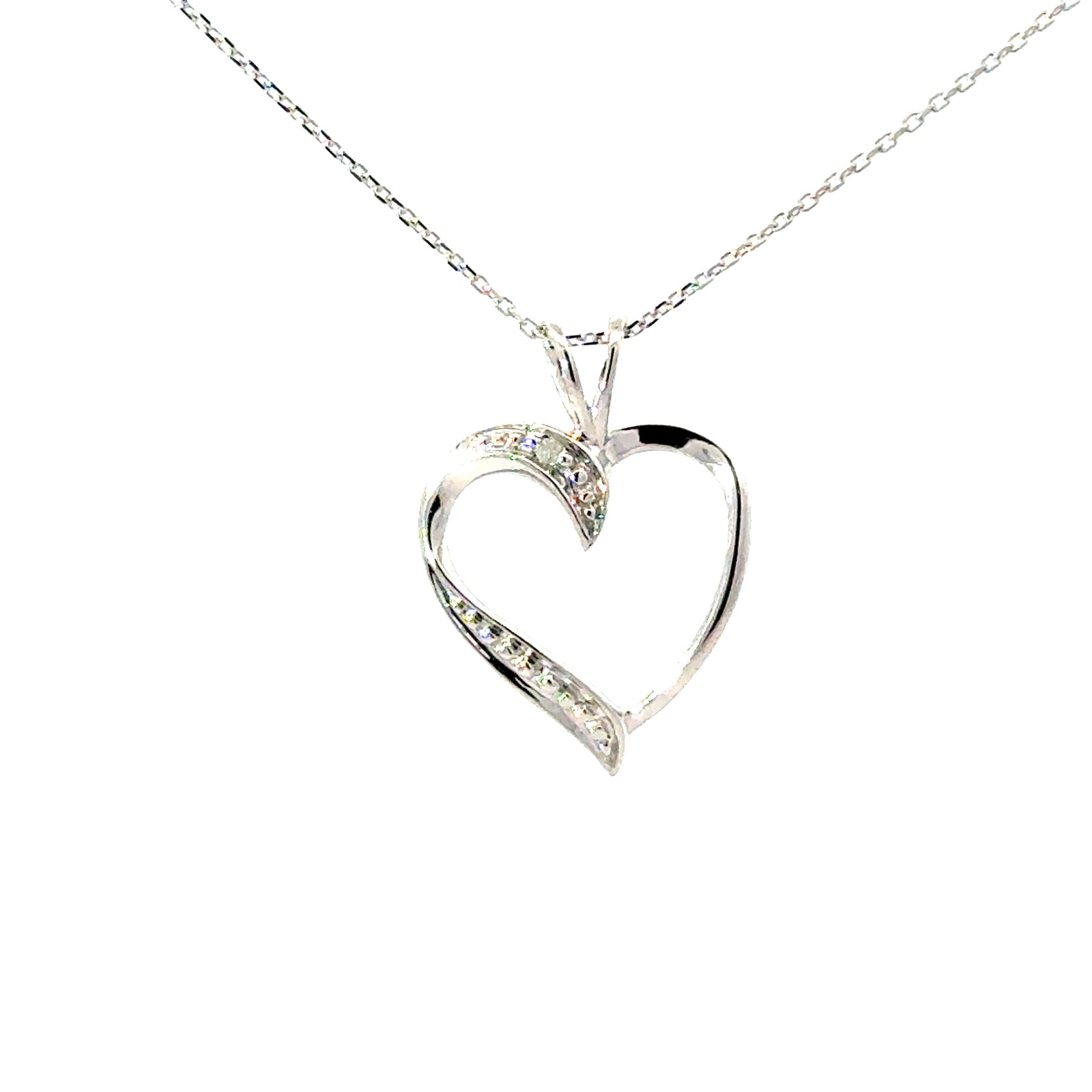 10 kt w/g .01 pt diamond open heart pendant on diamond cut .6m cable 18"