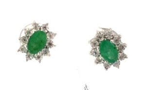 10kt white gold diamond illusion halo and emerald stud with screw backs tw 0.08cts