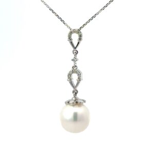 14kt white gold diamond and cultured pearl dangle earring on diamond cut cable chain 18" D tw 0.05cts SI2, I color