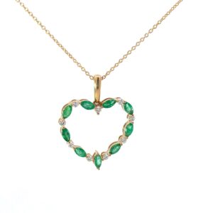 14kt yellow gold diamond and emerald heart pendant D tw 0.17cts SI1, H E tw 0.50cts