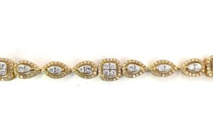 10kt yellow gold diamond cluster tennis bracelet tw 2.13cts SI clarity, near colorless H/I color