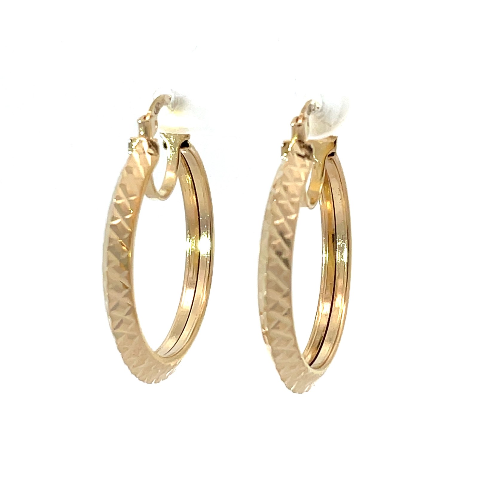 ktygdcnifeedgehoop 14kt yellow gold medium diamond cut knife edge hoop earring