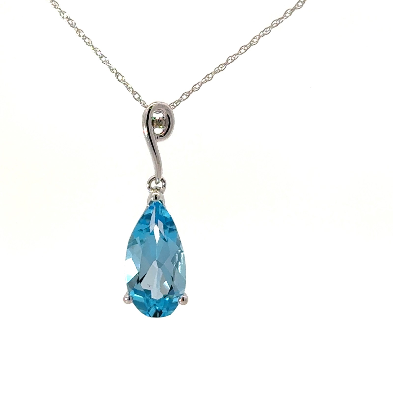 .jpg 10kt white gold genuine blue topaz and diamond pear shape pendant BT 3.00cts on 18" chain