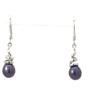 Sterling Silver rhodium plated fresh water black swirl pearl earring