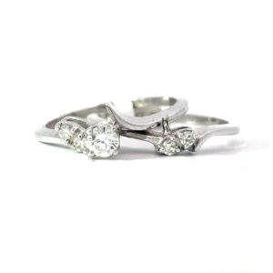 14KT w/g dia wed set. C Dia 3.5MM 0.15PTS VS2, I 4 RD DIA (2 IN ENG RING, 2 IN BAND) TW 1/4 CT