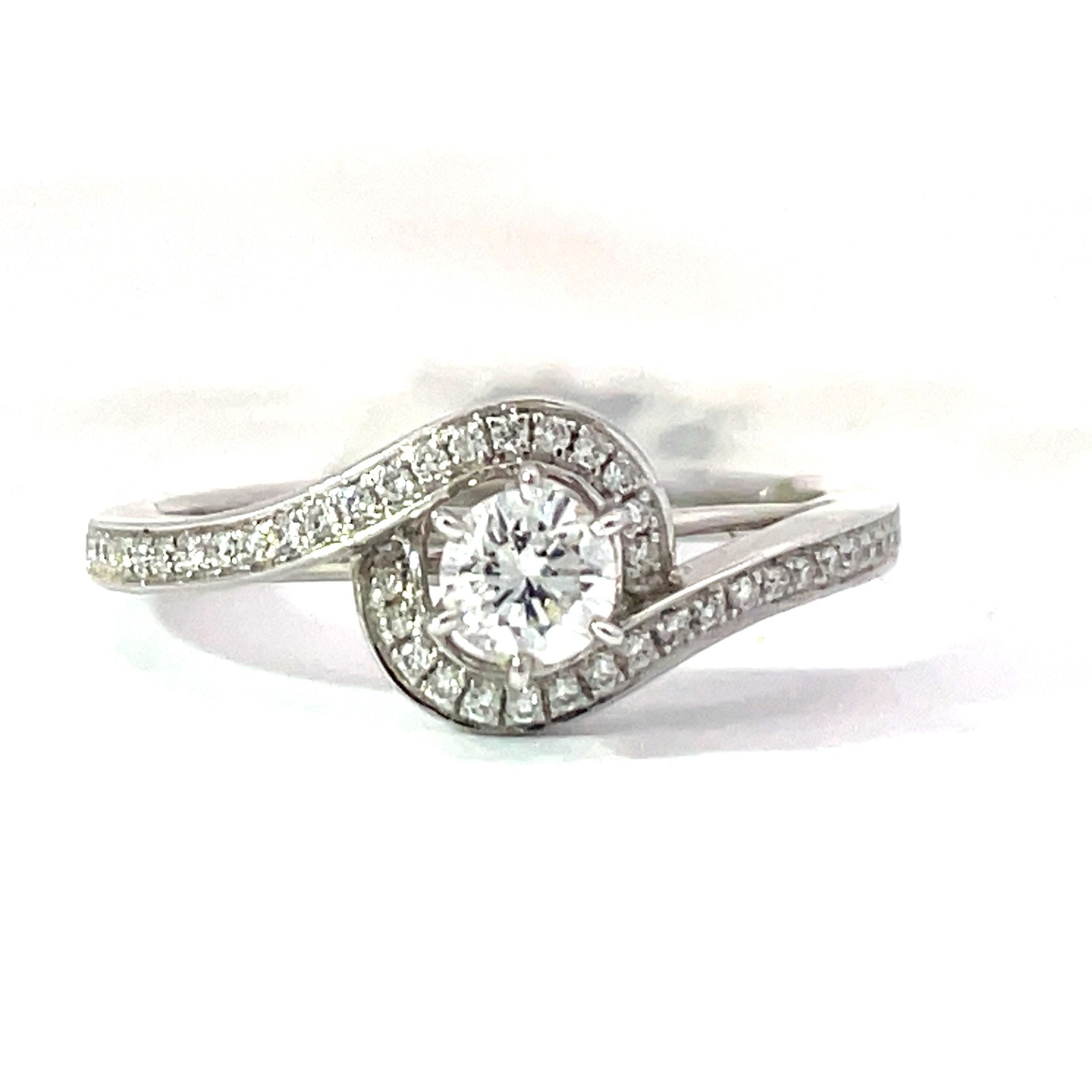 14kt wg diamond swirl halo ring tw 0.12 cts SI, G/H color C- tw 0.28cts SI1, G/H tw 0.40cts