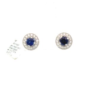 18kt white gold genuine sapphrie and diamond halo stud earr S tw 0.70 D tw 1/4 VS2, G