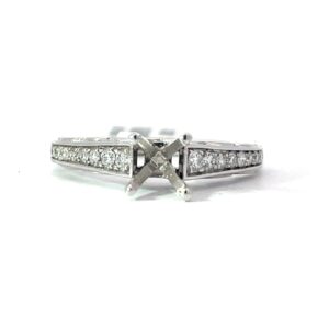 14kt white gold diamond semimount with fancy underbezel D tw 0.22cts VS2, G/H