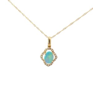 14kt yellow gold diamond and opal D tw 0.14cts SI, G/H Opal tw 0.59cts on diamond cut chain with spring ring 16"