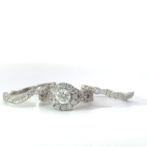 14kt white gold tripple set diamond engagement bridal set C 0.63cts tw 2 1/2cts SI1/SI2 clarity, near colorless G/H