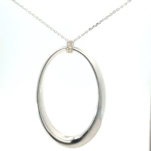 Sterling Silver oval necklace on diamond cut cable chain with claw catch closure 18"