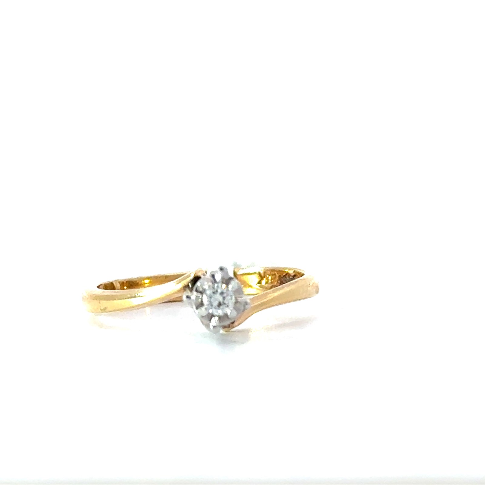 A 14 KT TWO TONE DIAMOND RING, SI CLARITY, H COLOR 5PTS