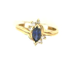 14KT Y/G SAPPHIRE/DIAM. RING 1 NAVET SAPP 6X3 0.33 PTS 6 RD DIAM TW 0.11 VS/ G