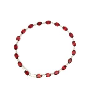 10kt white gold diamond and garnet bracelet D tw 0.12cts SI, near colorless I color G tw 11.00cts