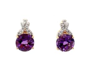 14kt yellow gold amethyst and diamond fashion earring A tw 3.73cts D tw 0.19cts SI, G/H