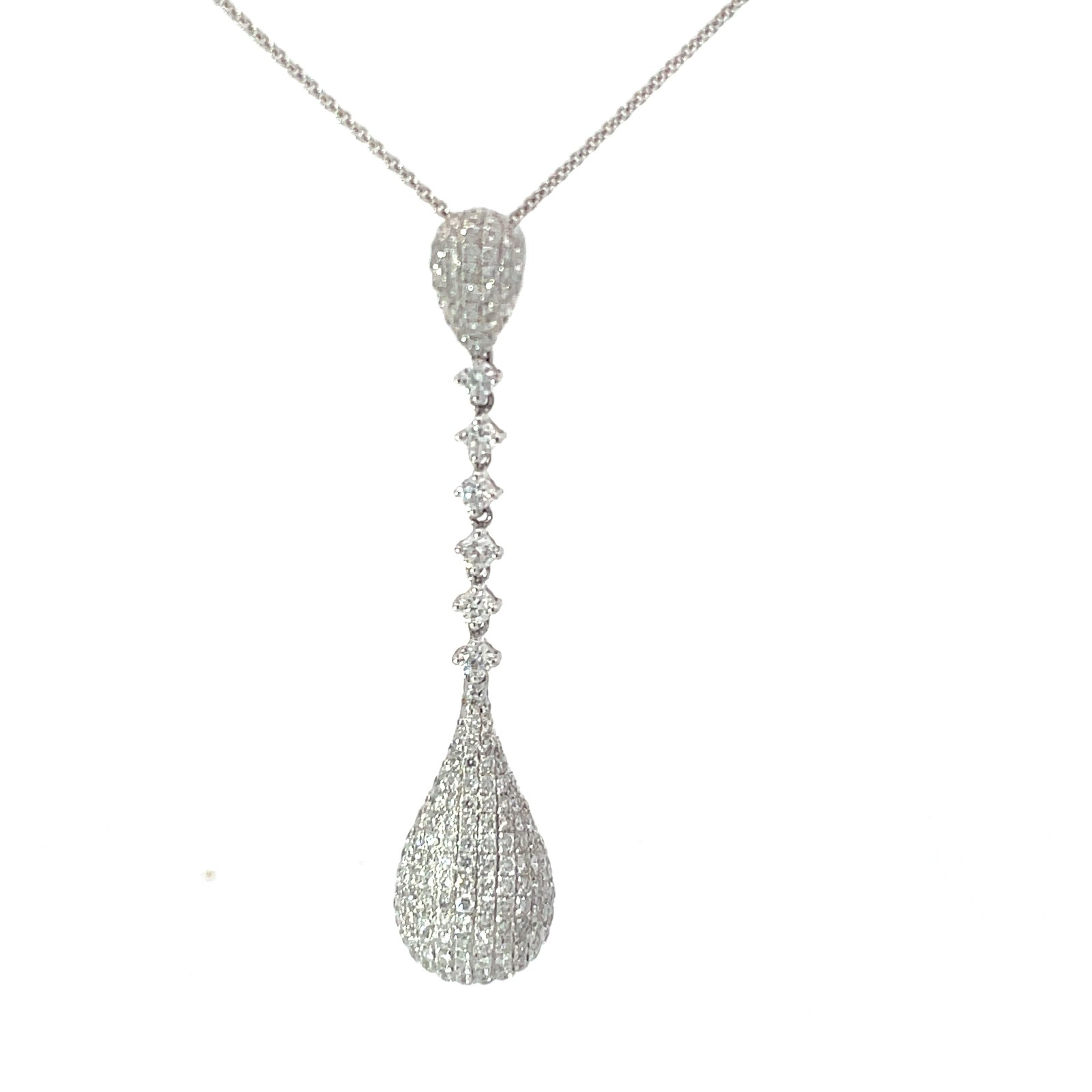 B .jpg 18kt white gold diamond fashion drop pendant D tw 1.29cts VS2, near colorless G coloron 18" link chain