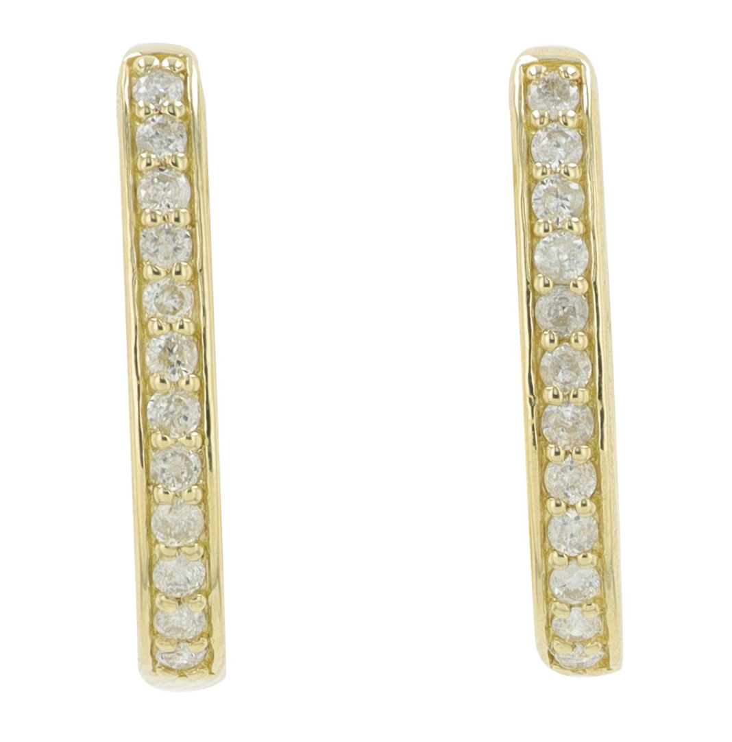 DER .png 14kt yellow gold oval huggie hoop earring tw 0.20cts SI clarity, near colorless H/I color