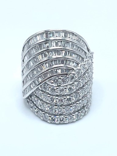 DRA .jpg 10kt white gold diamond baguette and round wide fashion ring D tw 4.00cts SI1, near colorless H color