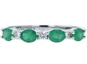 14kt white gold genuine oval emerald and diamond ring D tw 0.15cts SI2/I1 clarity, near colorless I/J color