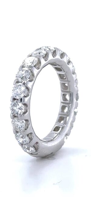 14kt white gold diamond shared prong wedding band D tw 3.03cts VS2, J/K color sizez 7