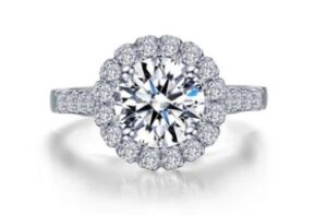 Sterling Silver platinum bonded Lassire simulated halo ring tw 2.68cts size 7