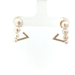 Sterling Silver gold plated freshwater pearl and cubic zirconia fashion earring
