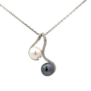 Sterling silver white, black and cz dangle moveable pearl pendant on 18" link chain