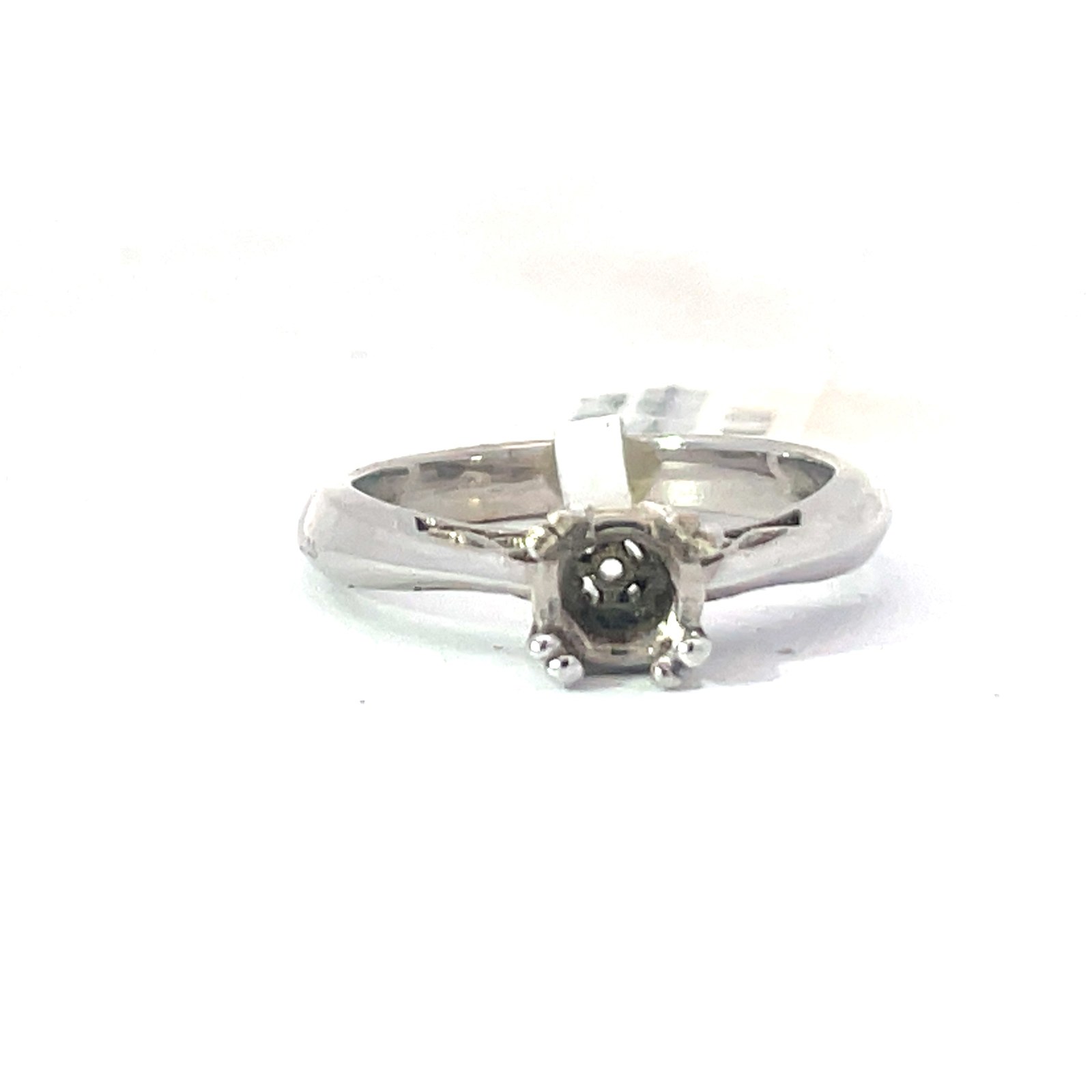 ST 18kt w/g Diamond Solitaire Engagement Ring