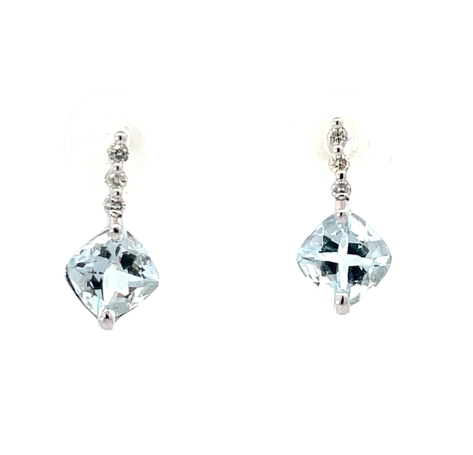STEQ 14kt white gold diamond and aquamarine dangle earring A tw 1.76cts D tw 0.08cts