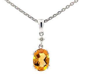 14kt white gold diamond and citrine oval pendant C tw 0.478cts D tw 0.02cts SI, G/H