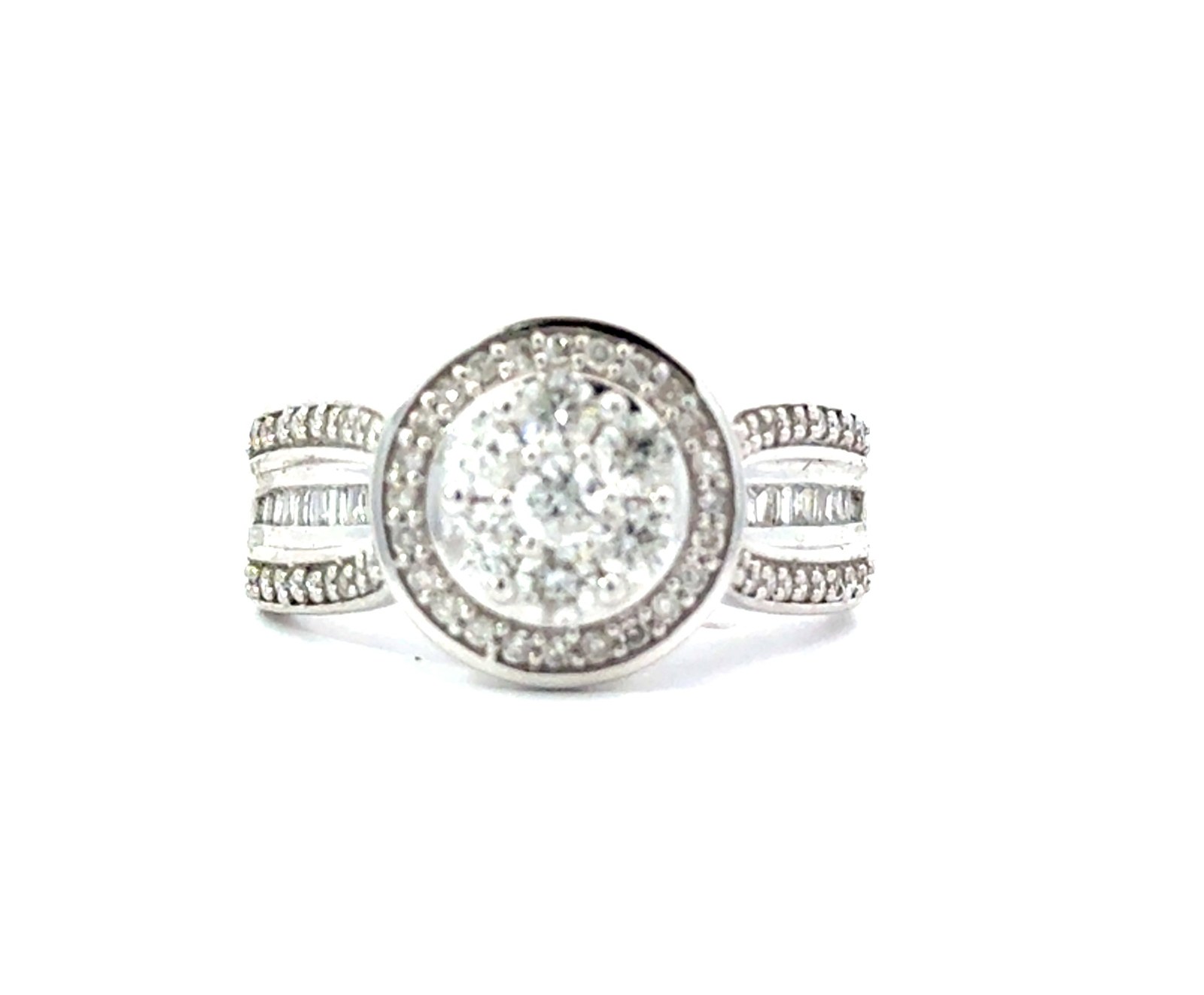 XRE 10kt white gold round diamond halo cluster ring tw 1.00cts SI, H color