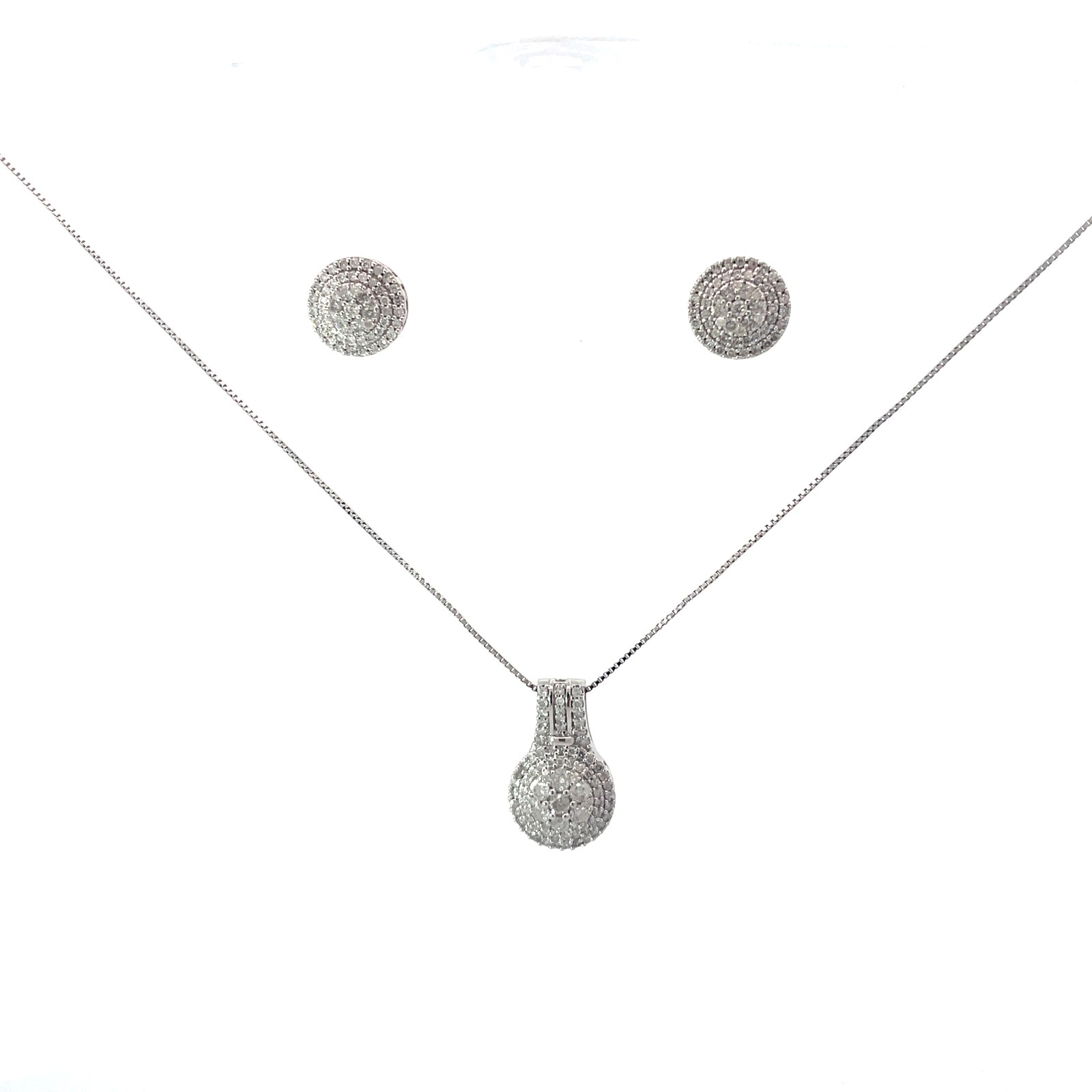 XSD 14kt w/g diamond cluster pendant with matching earrings tw 1.00cts SI2/I1, I SOLD AS SET