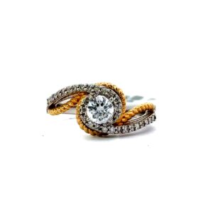 14kt two tone diamond intertwined ring C tw 0.45cts tw 0.70cts SI, H/I