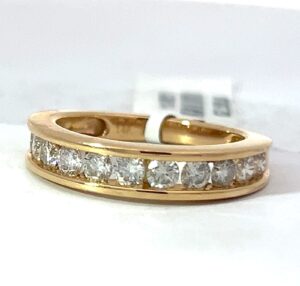 14kt yellow gold diamond channel set band tw 1.00cts SI clarity, near colorless