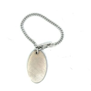 Silvertone oval textured key chain