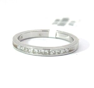 14 KT W/G DIA BAND W/11 PRINCESS CUT DIAMONDS 0.25 CT TW, SI CLARITY, H COLOR