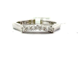 14kt white gold diamond U shape wedding band tw 0.14cts SI, H
