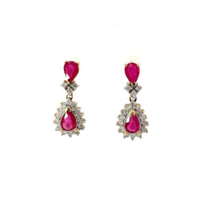 14kt Y/G Dia And Ruby Dangle Earrings 4 Pear Shaped Rubies TW 1.50 Cts 34 Rd Dia T/W 0.50 Pts