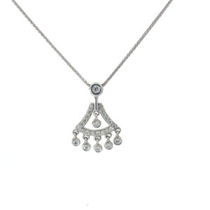 14 kt wg pendant with 26 diamonds tw 0.41 SI3 clarity, H color