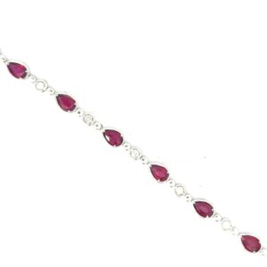 14kt w/g diamond and pear shaped ruby bracelet D tw 0.40cts SI1 clarity, near coloress G/H R tw 2.50cts with two foldover safety